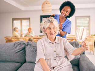 caregiver grooming senior